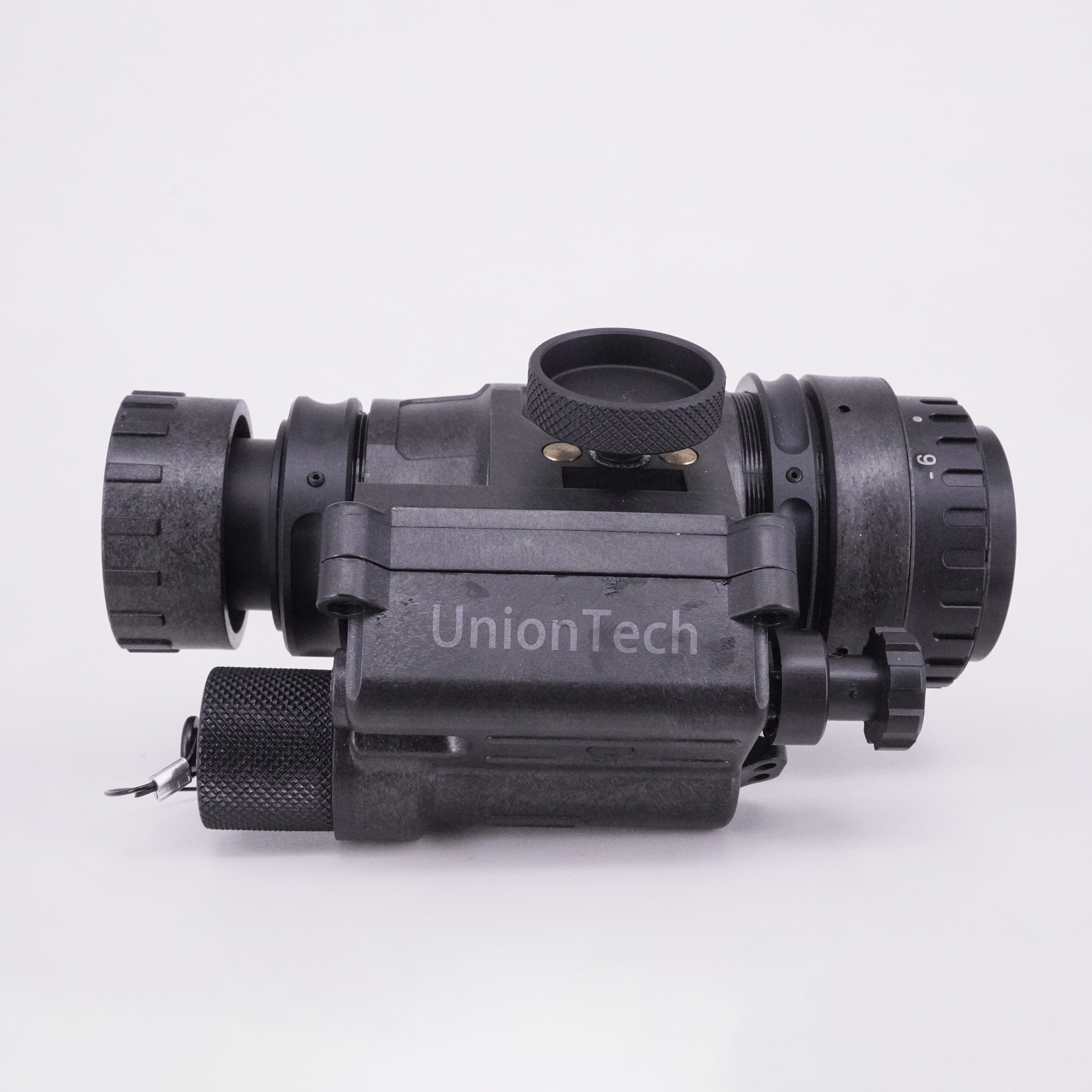 High-Sensitive 40° 1X PVS14 Ni – Monocular Night Vision Bewertung und Preis
